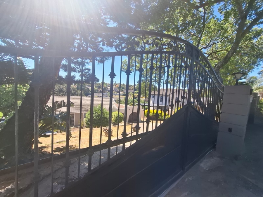 3 Bedroom Property for Sale in Nahoon Valley Park Eastern Cape